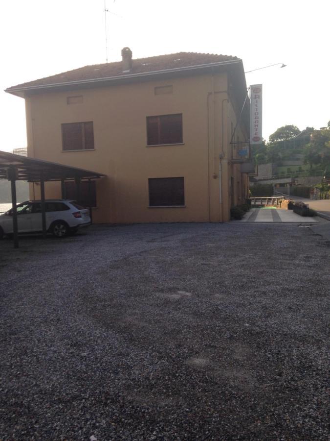 B&B Notte Sul Lago Gozzano Екстер'єр фото