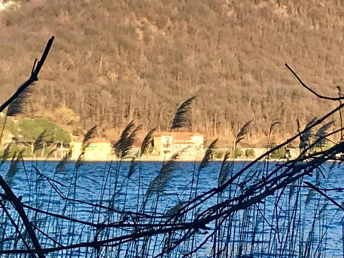 B&B Notte Sul Lago Gozzano Екстер'єр фото
