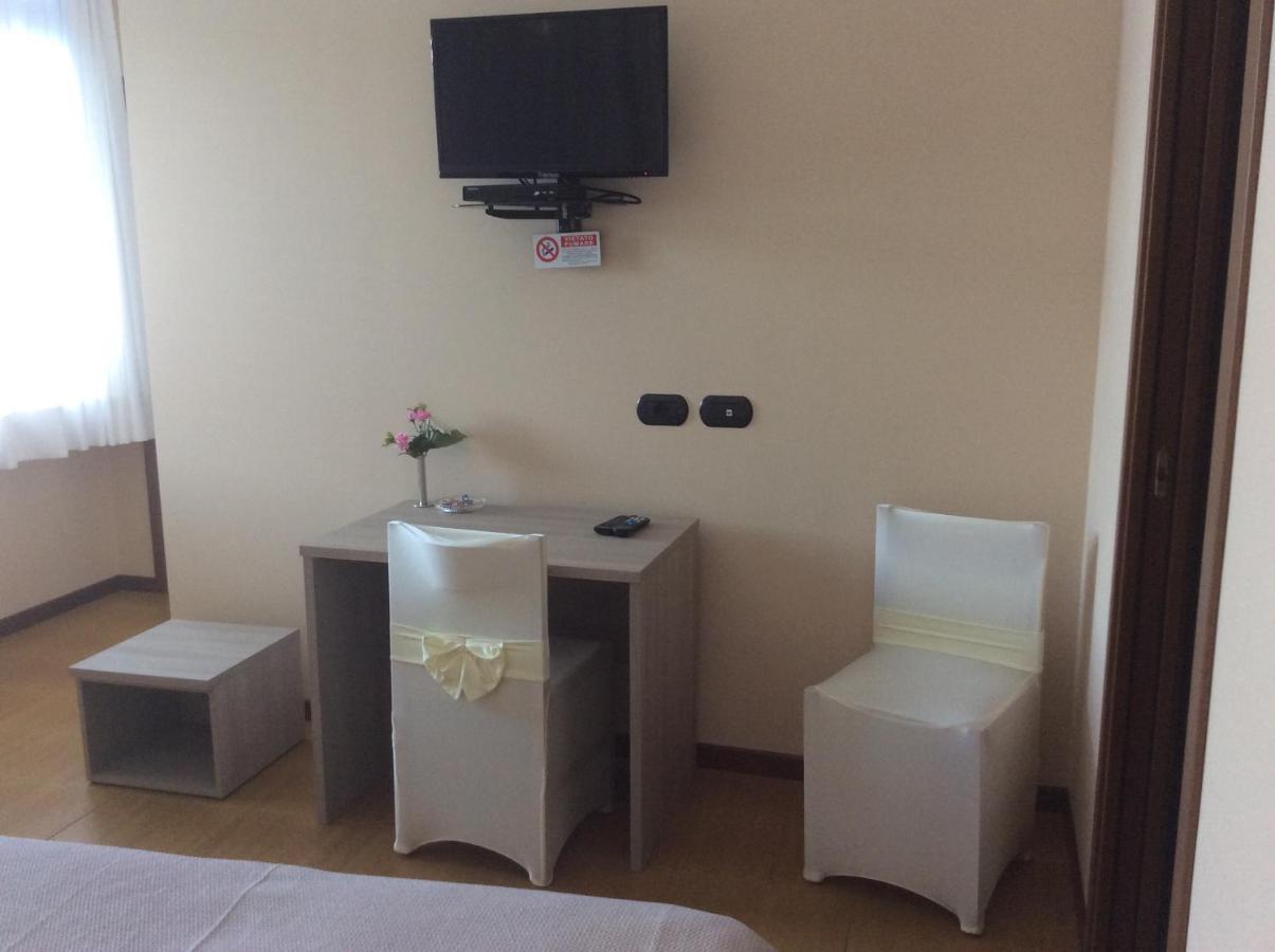 B&B Notte Sul Lago Gozzano Екстер'єр фото